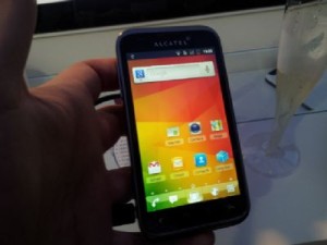 Alcatel-one-touch-Ultra-995_62835_1