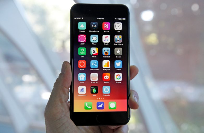 Come rispondere automaticamente alle chiamate su iPhone